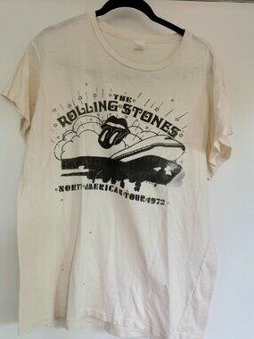 MadeWorn The Rolling Stones Tee Size Large